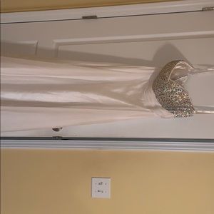 White dress with jewels